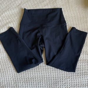 Yogalicious 3/4 Leggings (M) in black